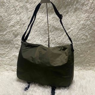 GAP（メッセンジャーバッグ）のフリマアイテム一覧