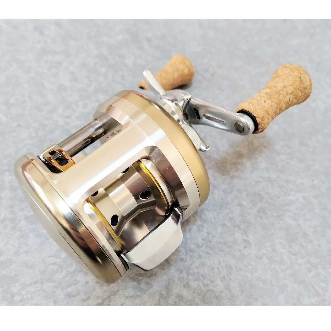 DAIWA - 美品 Daiwa ダイワ ミリオネアCV-Z 205 箱あり ベイトリール