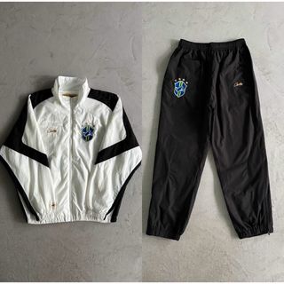 2447089739.jpg?1733273804