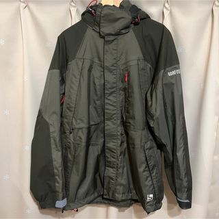 BlueBlood（ウエア/装備）のフリマアイテム一覧