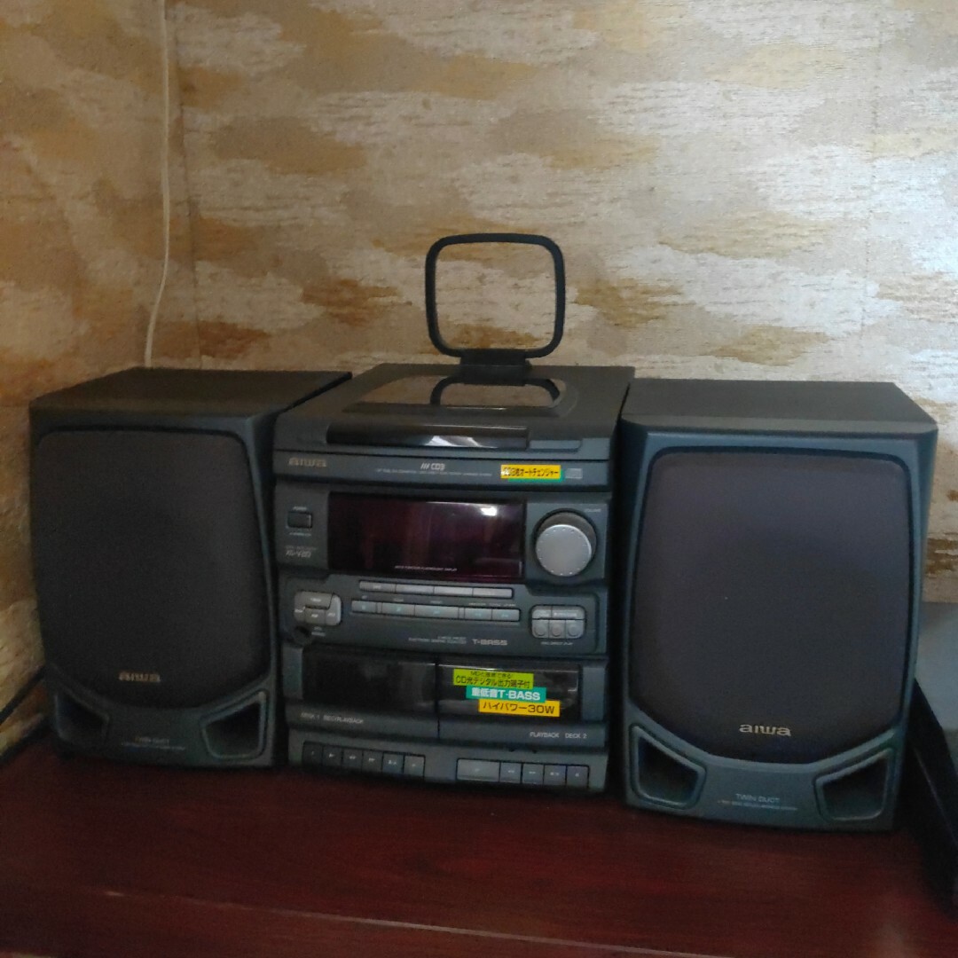 aiwa - Aiwa ミニコンポ CDラジオカセット、LPプレイヤーの通販 by