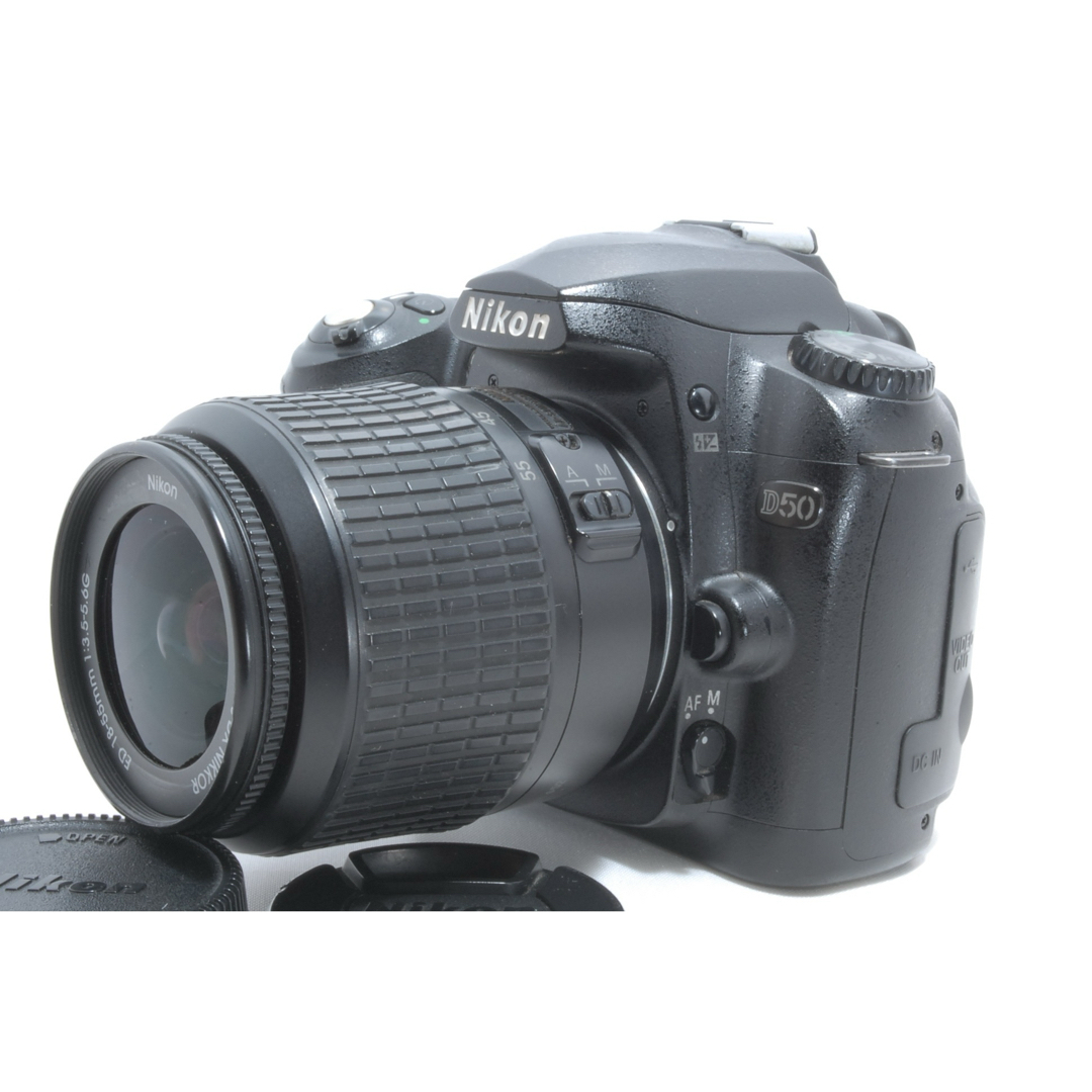 Nikon - 一眼レフカメラ入門機におすすめ⭐️簡単操作⭐️標準レンズ
