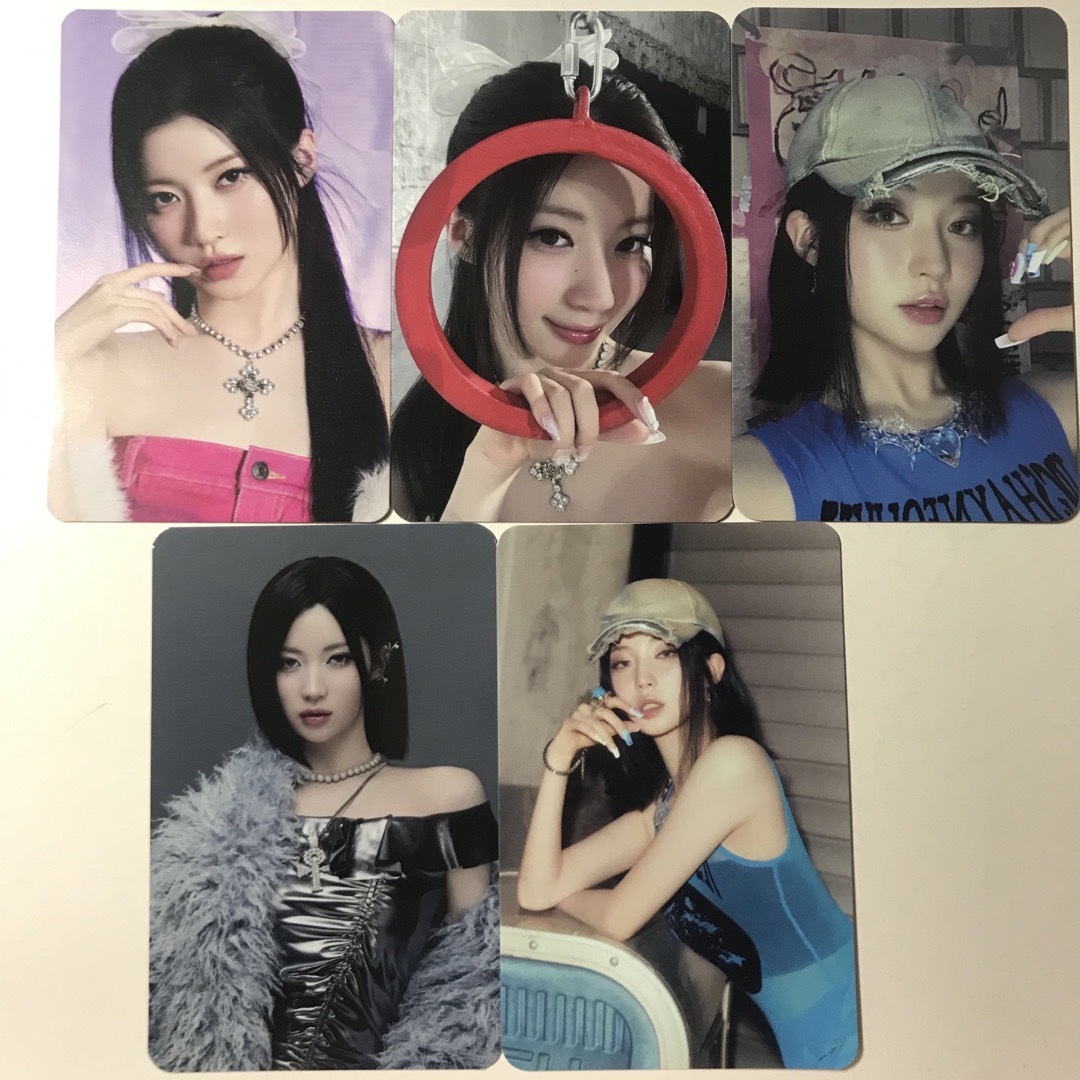 BABYMONSTER ランダムトレカ アサの通販 by よう｜ラクマ