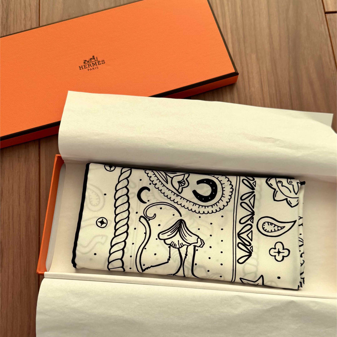 HERMES - エルメス シルクバンダナ 55 スカーフ [アニマル・バンダナ