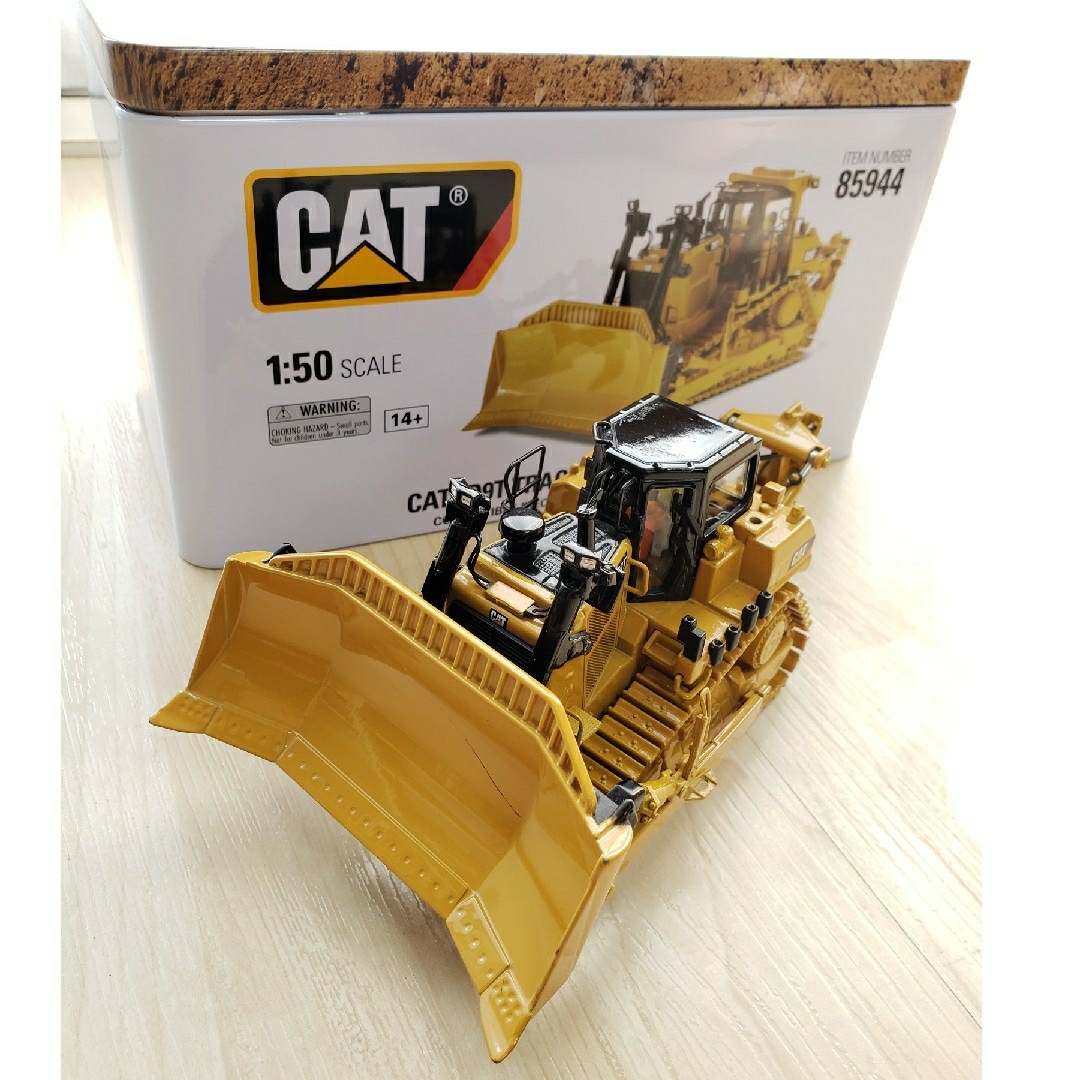 CAT 1:50 D9T トラクター85944【品】 ショップ