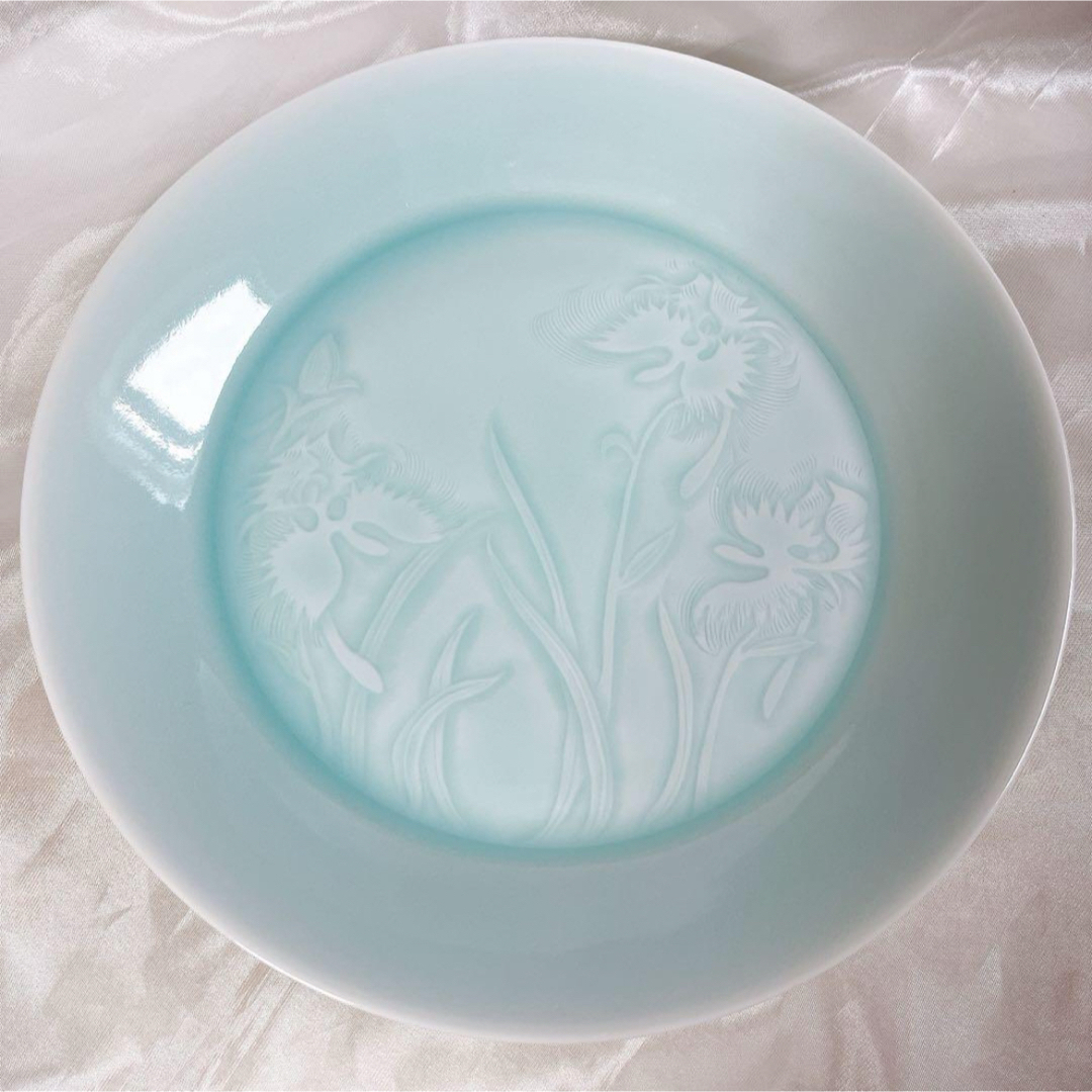 快山窯 塚本快示 青白磁鷺草文皿 共箱付 陶磁器