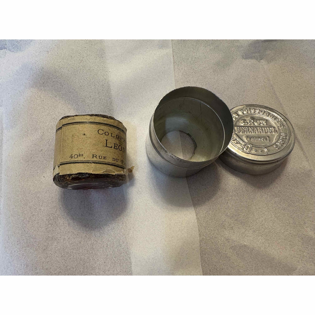 缶ベル① ベルナルデル バイオリン 松脂 Leon bernardelの通販 by tum