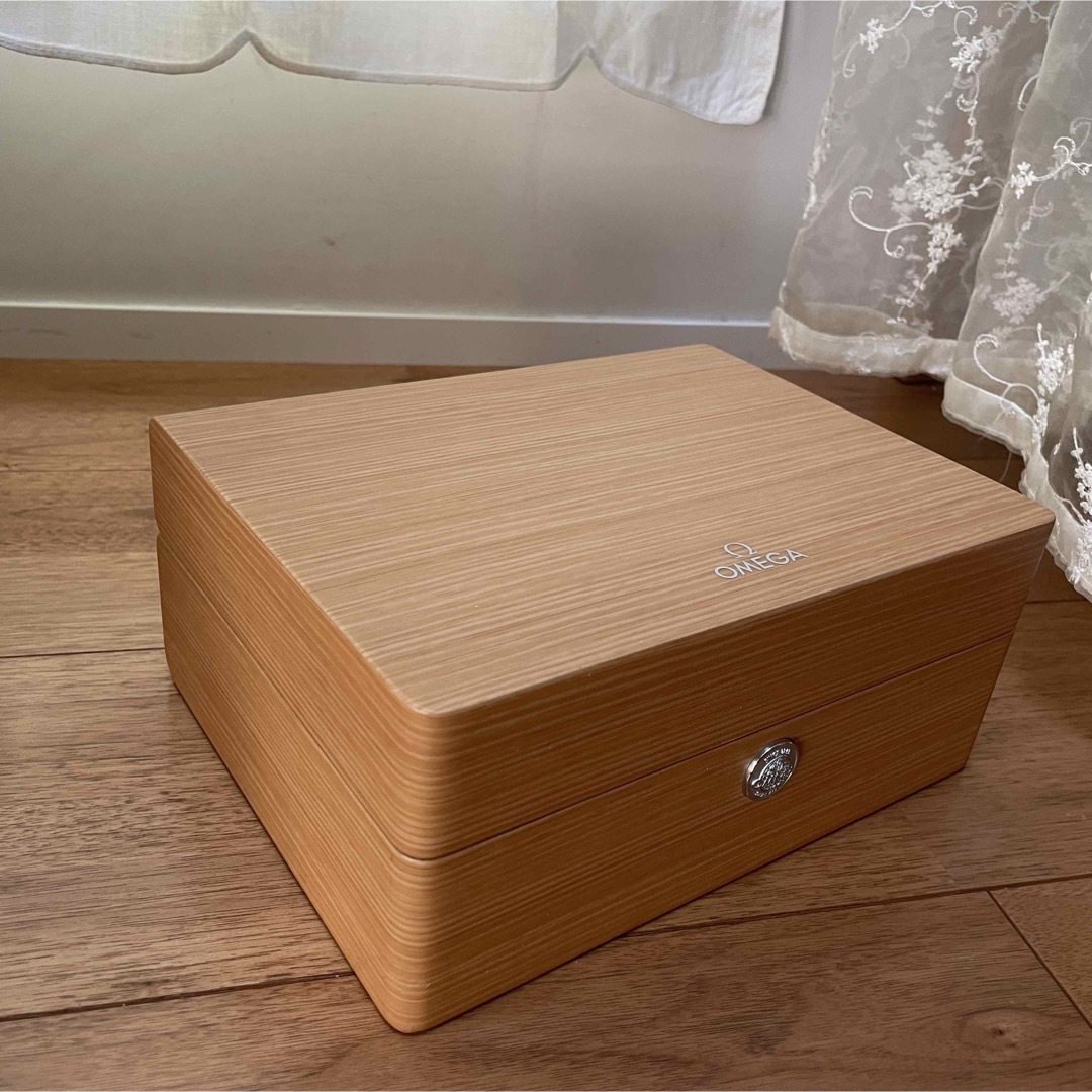 オメガ OMEGA 腕時計 空箱 木箱 2024 コレクションボックス
