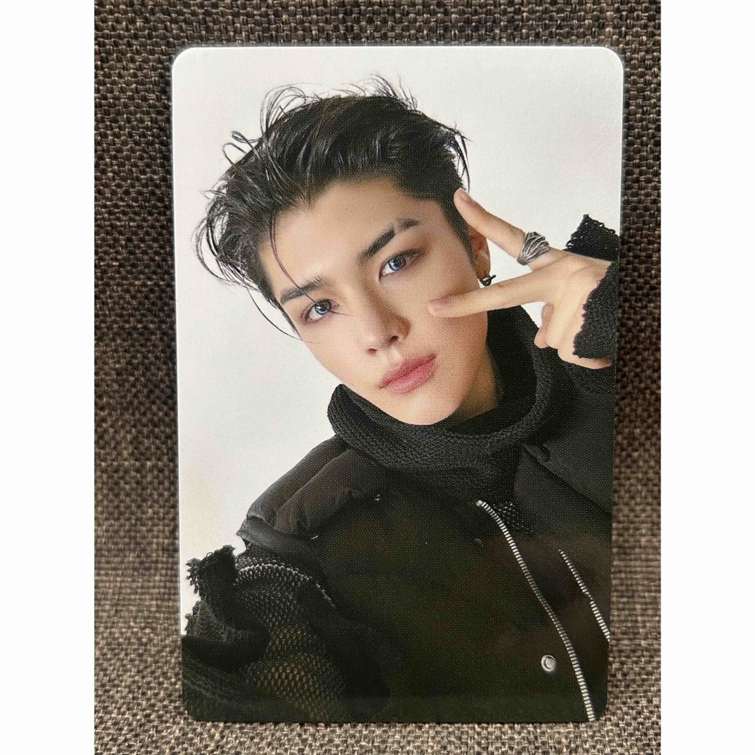 &TEAM - &TEAM フーディー トレカ ポップアップ マキ MAKIの通販 by