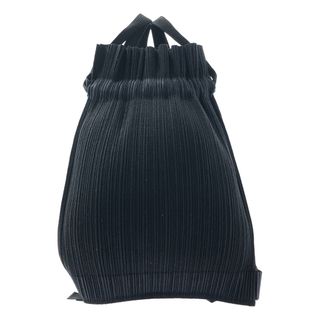 PLEATS PLEASE ISSEY MIYAKEのフリマアイテム一覧