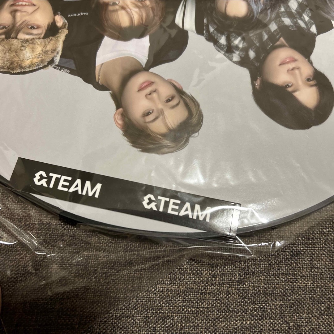 &TEAM - &TEAM 全員 FIRST PAW PAINT うちわ パウプリの通販 by tee'z