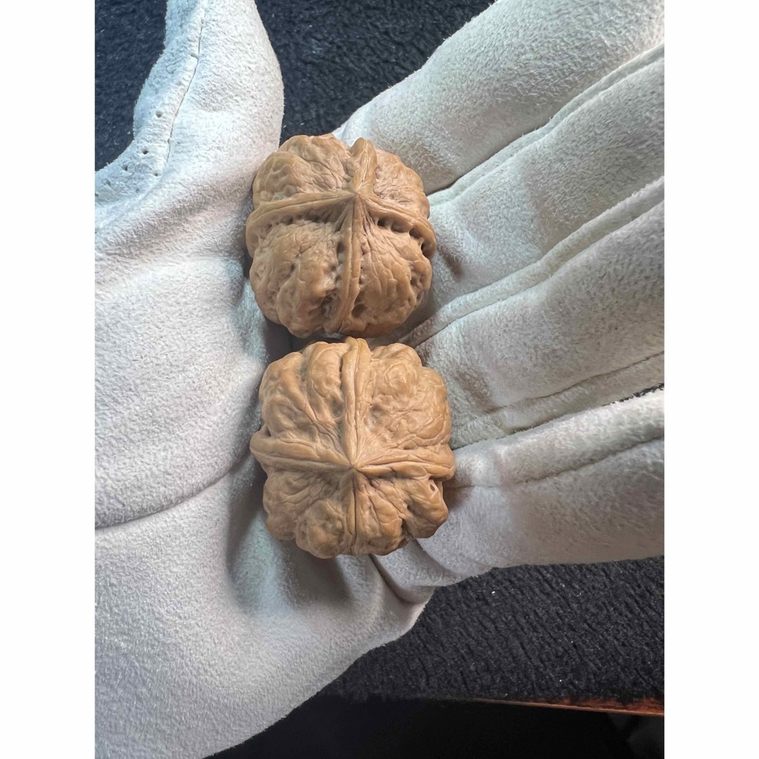 遊ぶ胡桃文玩核桃クルミX型核桃セット313532/38.4g/JST25089の通販 by