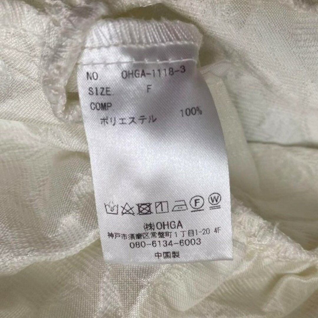 ☆新品タグ付☆ohga☆フラワー☆ジャガードブラウス☆ホワイト☆の通販