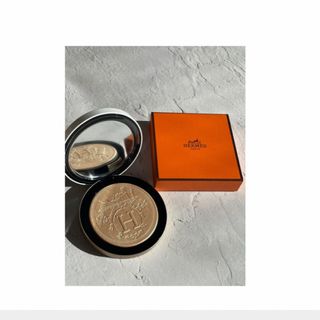 HERMES（フェイスパウダー）のフリマアイテム一覧
