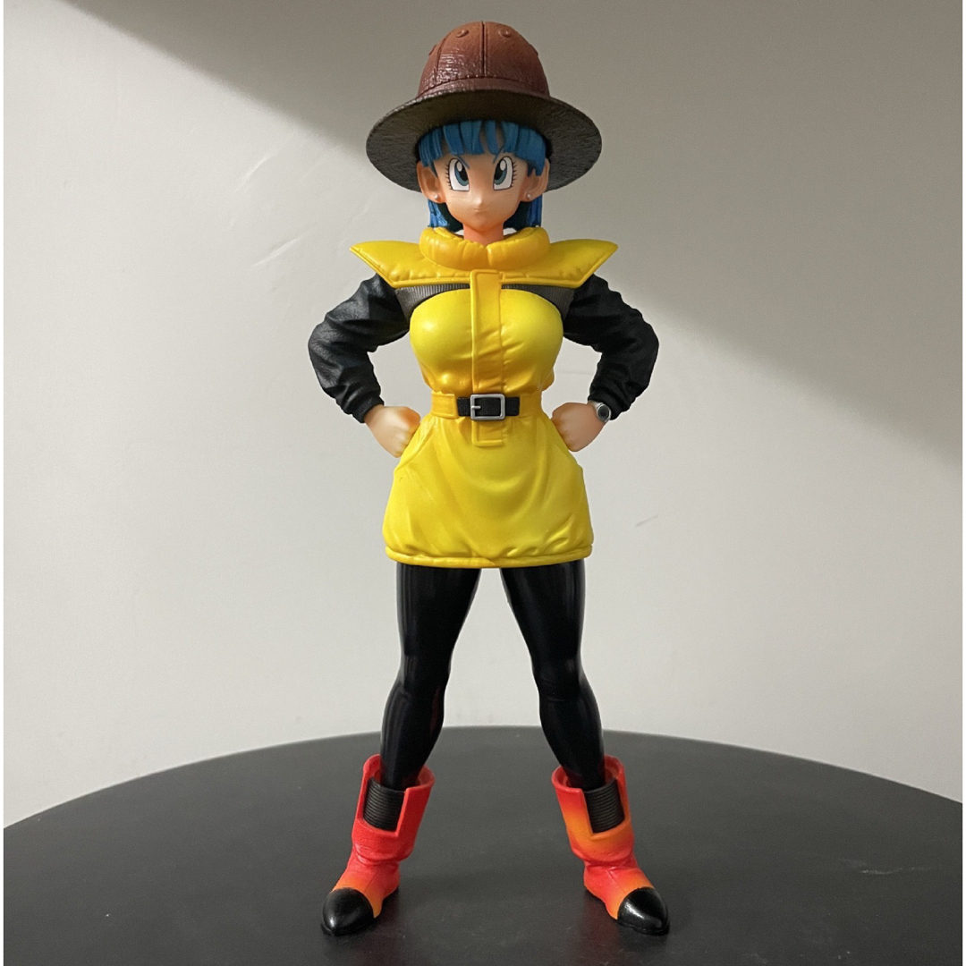ドラゴンボール フィギュア ブルマ PVC製品 ガレージキットの通販 by