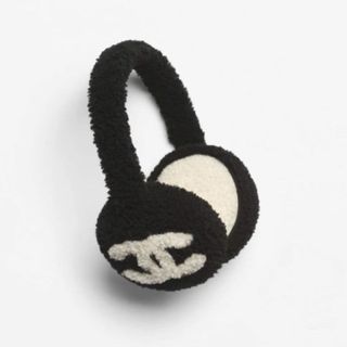 CHANEL - シャネル イヤーマフ ブラック 25Bの通販 by myo's shop