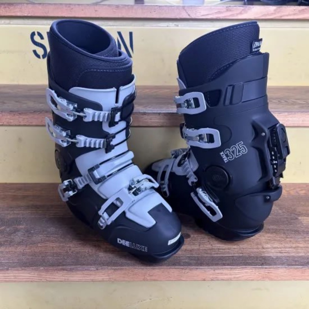 DEELUXE - DEELUXE 2026 【TRACK 325 T-DEL】BK/GY 25.0の通販 by