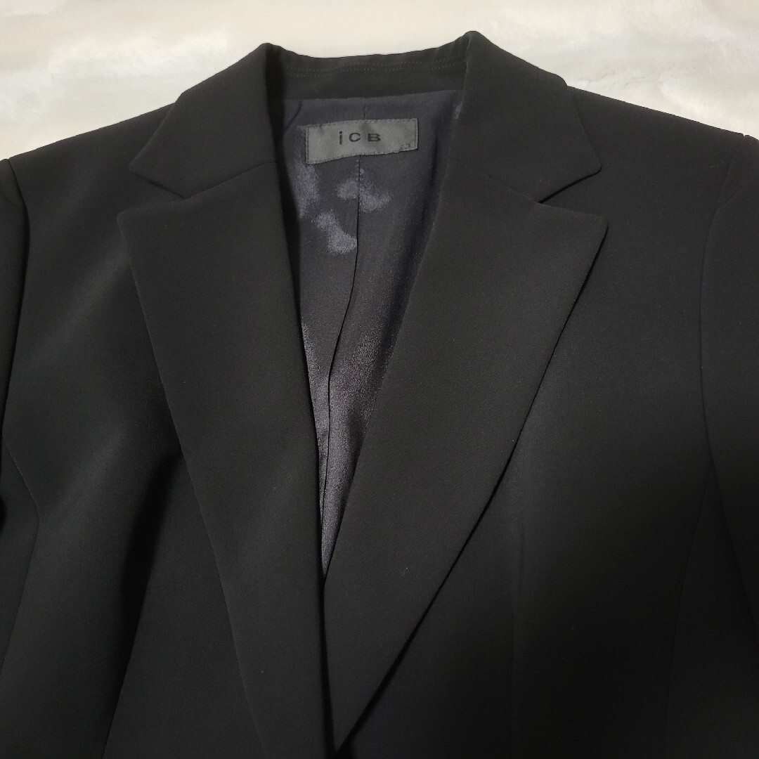 ICB - iCB レディースパンツスーツ 9号 Mサイズの通販 by かんぱち's
