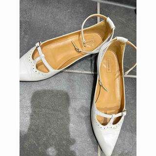 CHEMBUR - CHEMBUR / チェンバー | スタッズ付きスクエアトゥバレエ