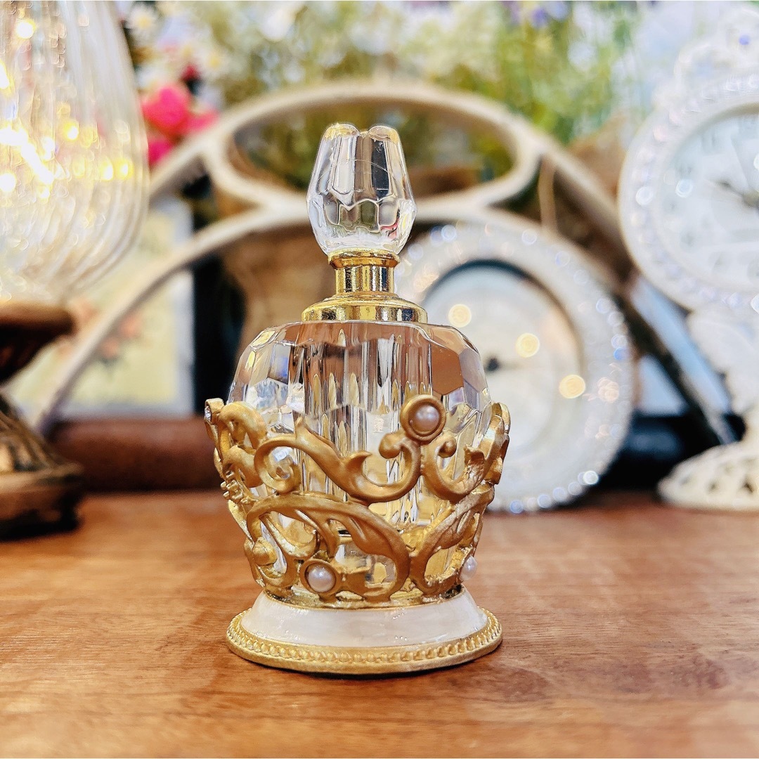 アンティークstyle/ パフュームボトル① / 小さな香水瓶の通販 by THIS