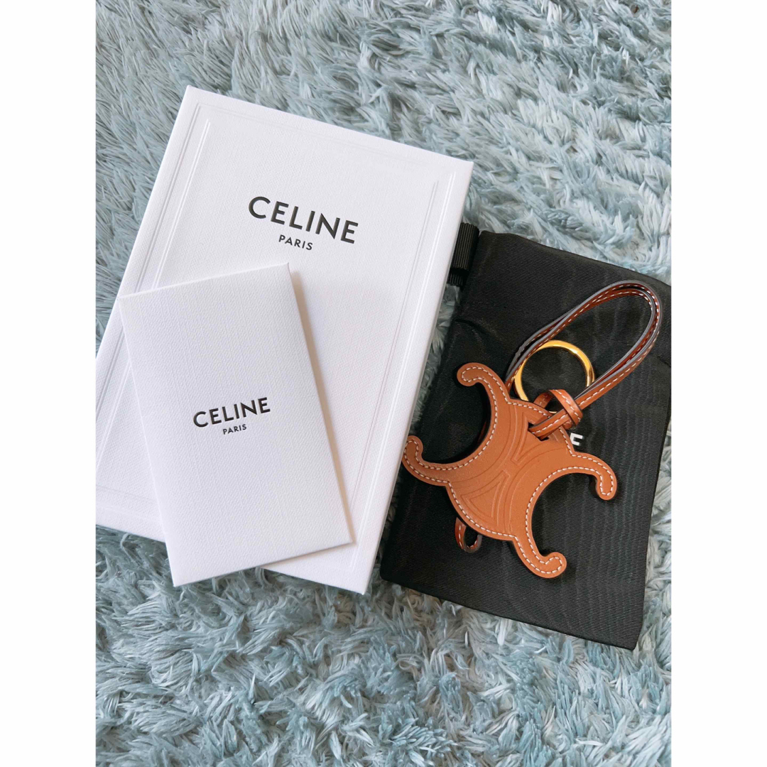 CELINE - ☆トリオンフ キーリング チャーム / スムースカーフスキン