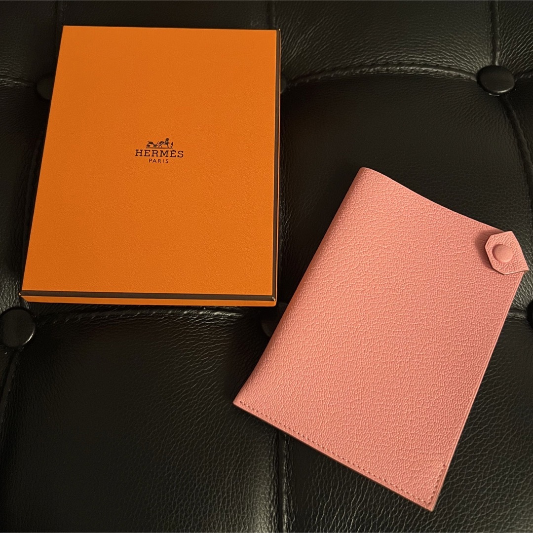 HERMES - 美品⭐︎エルメス パスポートケース HERMES 希少の通販 by