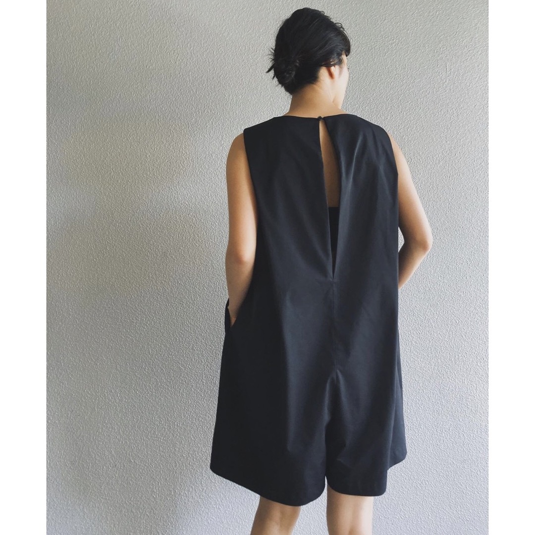 新品 タグ付き Nala コクーンスイムロンパース