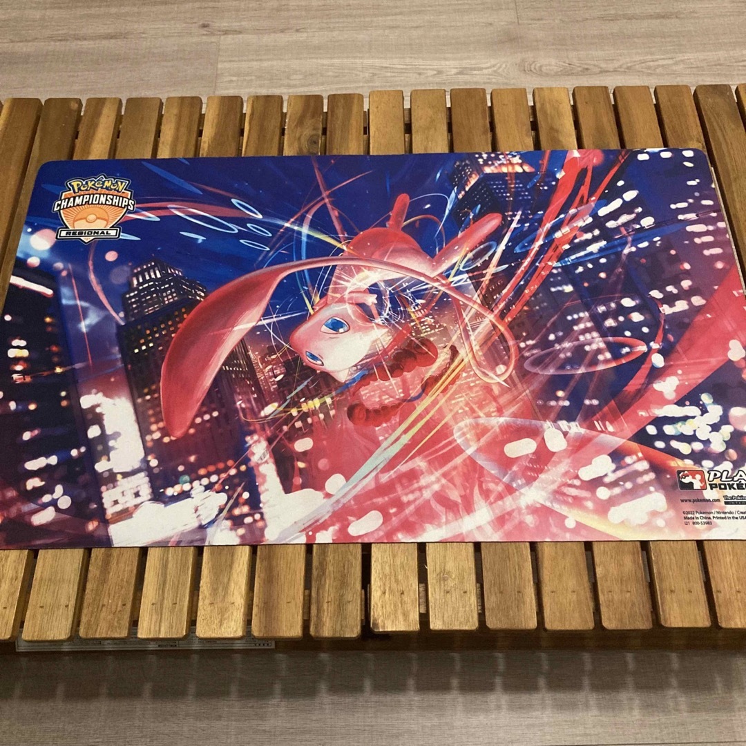 ポケモン - 【海外限定】ポケモンカード ミュウ プレイマットの通販 by