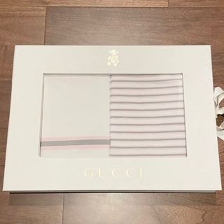 GUCCI（ベビースタイ/よだれかけ）のフリマアイテム一覧