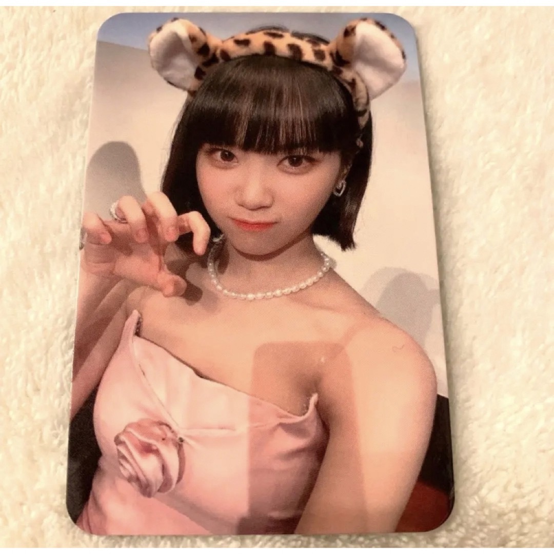 ルセラフィム チェウォン トレカ chaewon 1の通販 by xxx｜ラクマ