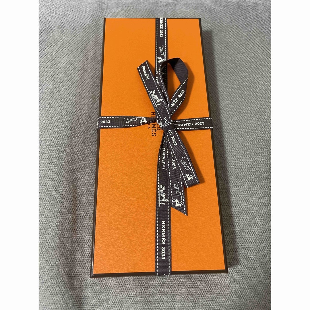 HERMES - 値下げ！新品未使用 エルメス 新作 カレH 80 《エクス