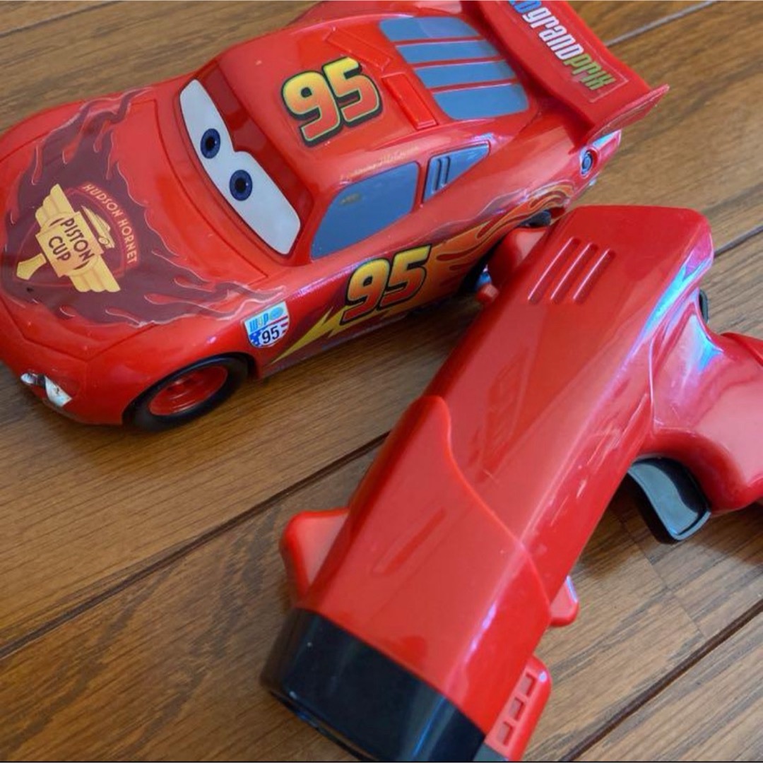 カーズ メーター ラジコンの通販 by m｜ラクマ