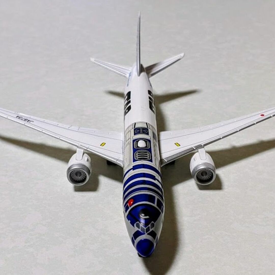 ANA R2-D2 スターウォーズジェット☆機内販売限定公式モデル1/400の