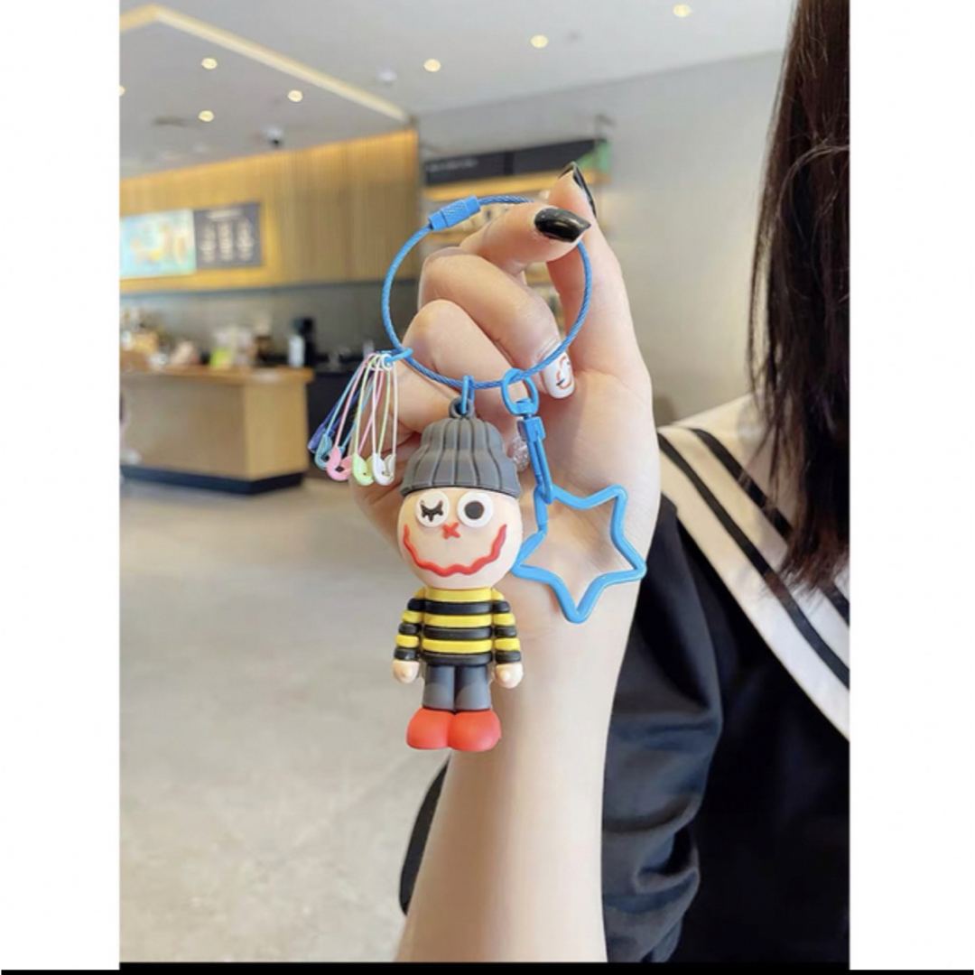 ハンドメイドヒスミニキーホルダーの通販 by BIRORIA べロリヤ｜ラクマ