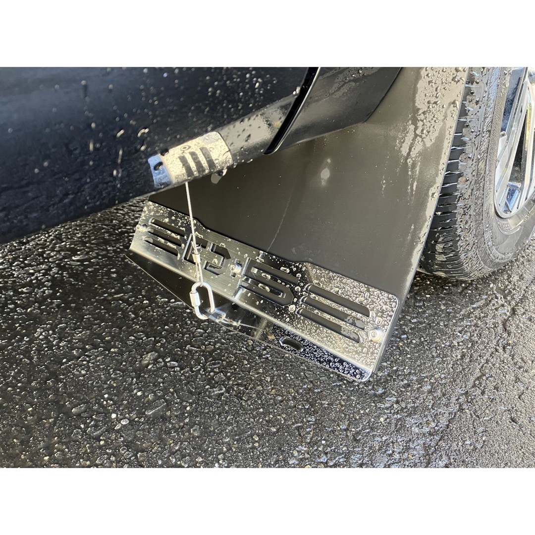 デリカD5 マッドフラップ黒 後期型専用 SUS304 #400の通販 by SUXUS