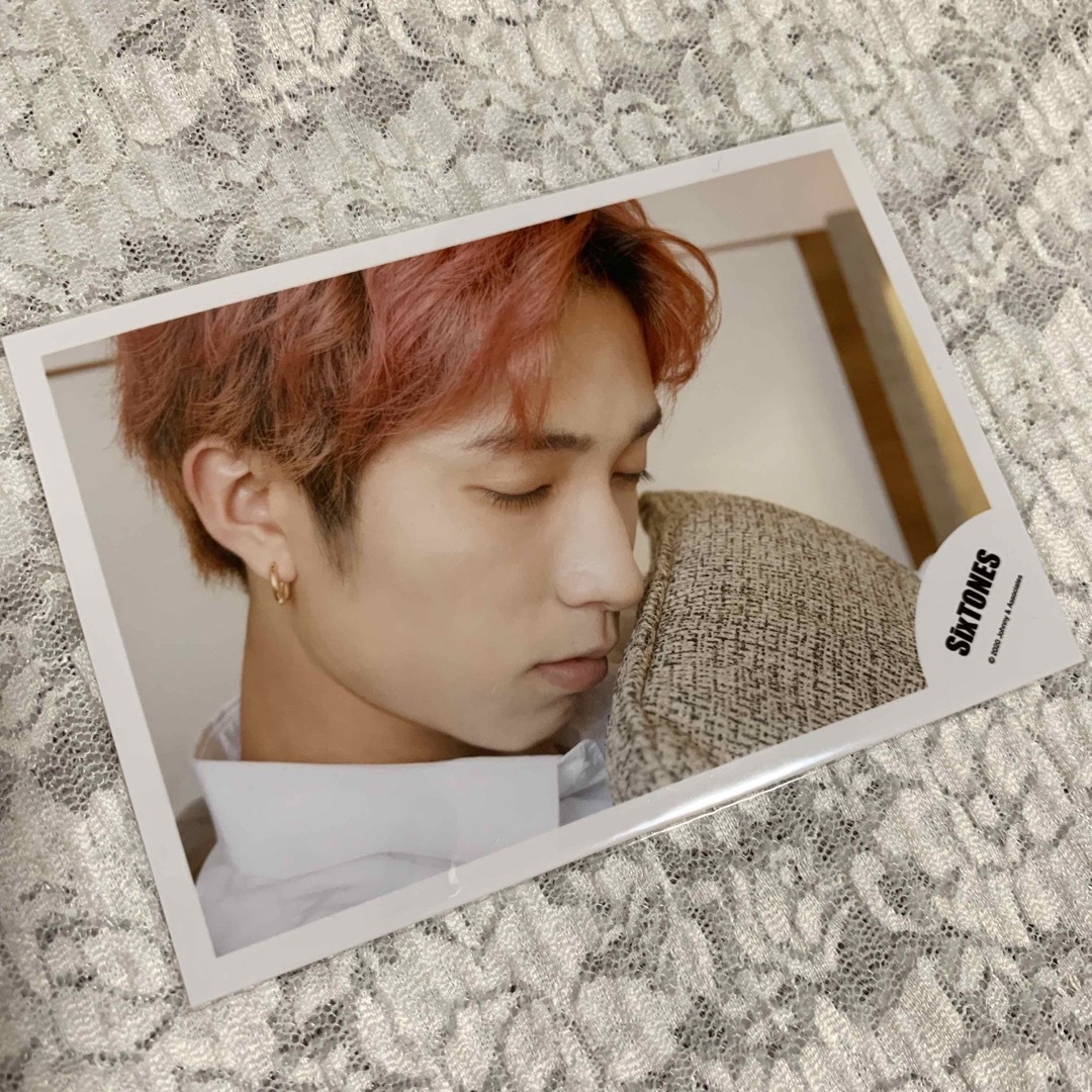 SixTONES ストーンズ 田中樹 公式写真 台湾 寝顔の通販 by shop｜ラクマ