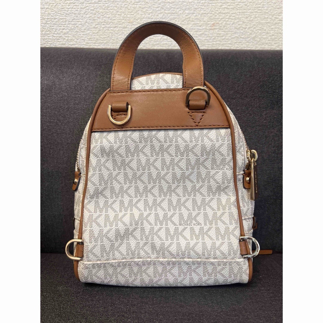 MICHAEL KORS - 【最終値下げ】MICHAEL KORS ミニリュックの通販 by