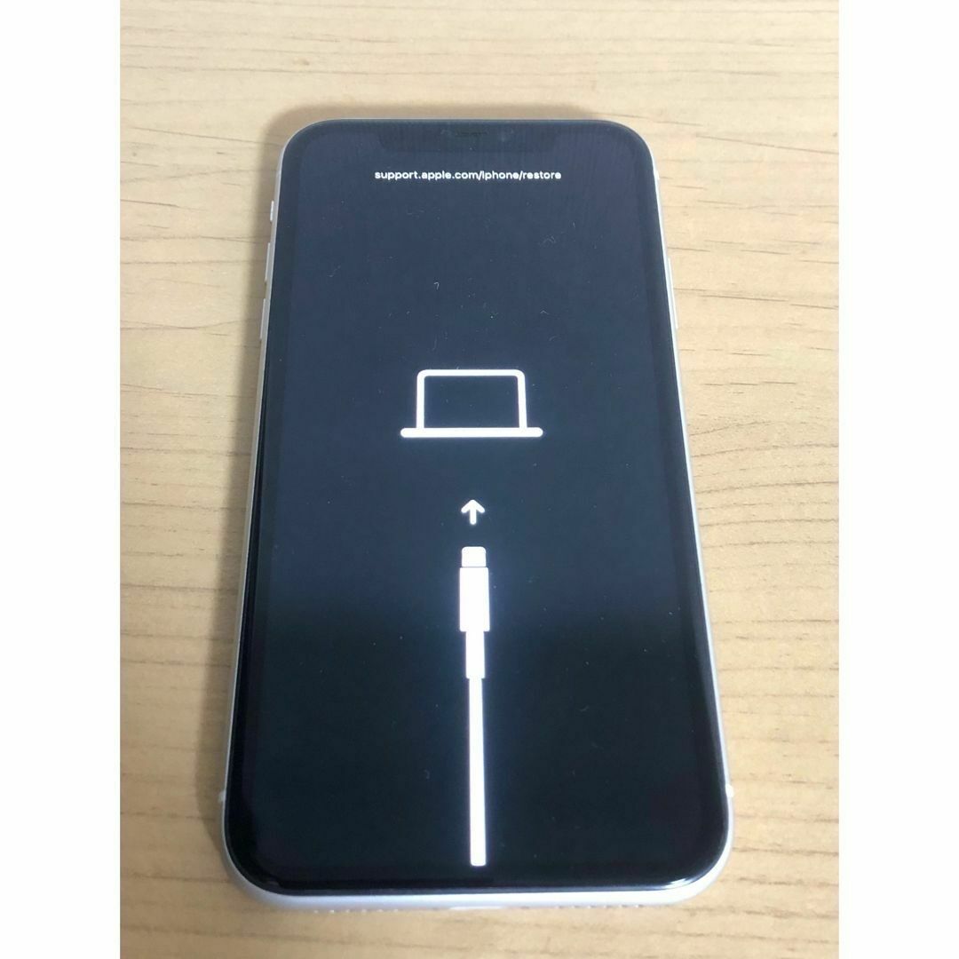 iPhone 11 ホワイト 128 GB SIMフリー ※ジャンク品の通販 by temmie's