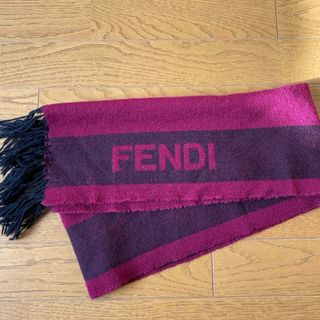FENDI（マフラー/ショール）のフリマアイテム一覧