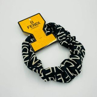 FENDI（ヘアゴム/シュシュ）のフリマアイテム一覧
