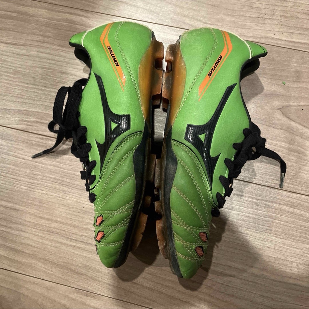 ミズノ サッカースパイク ジュニア イグニタス IGNITUS 22cmの通販 by