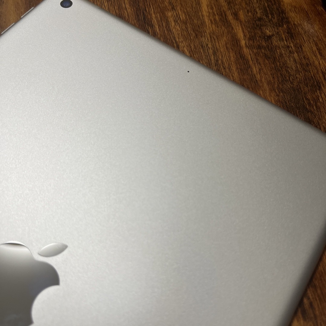 iPad - iPad 第8世代 Wi-Fi 32GB シルバー本体の通販 by ぱくぱく