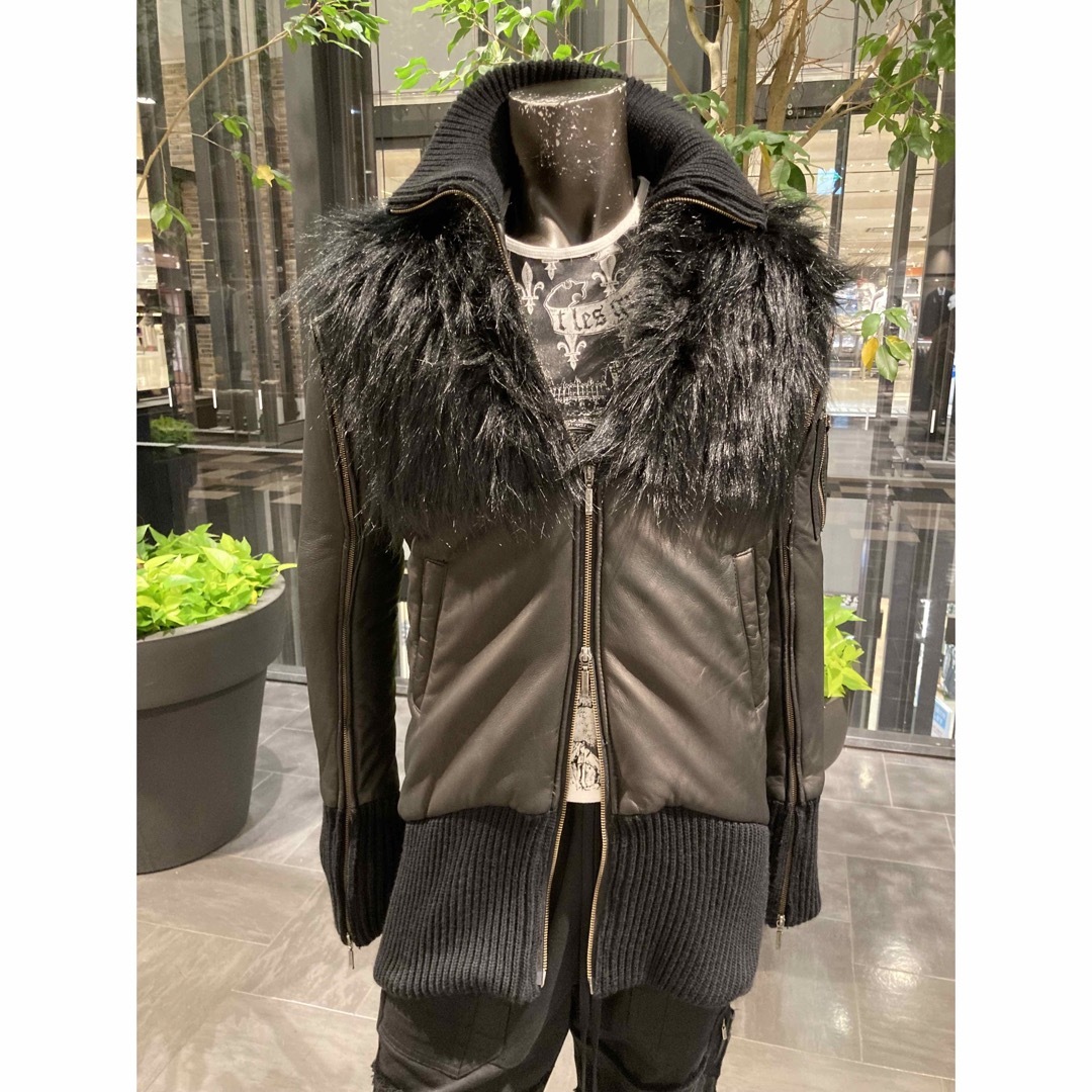 Yasuyuki Ishii - yasuyuki.ishii 変形型シープレザー✖️ファー