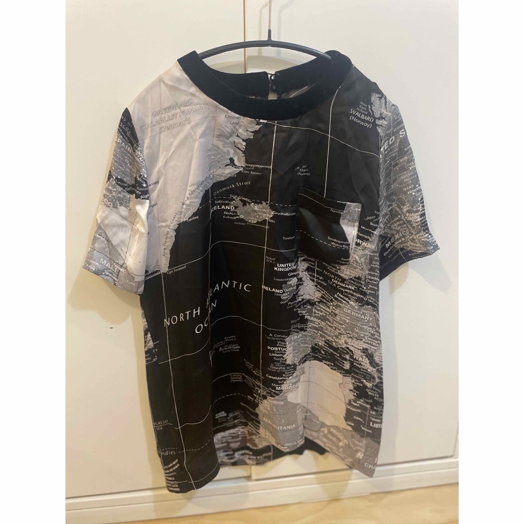 sacai - sacai 地図柄 半袖トップス✨人気の通販 by chamikogori's
