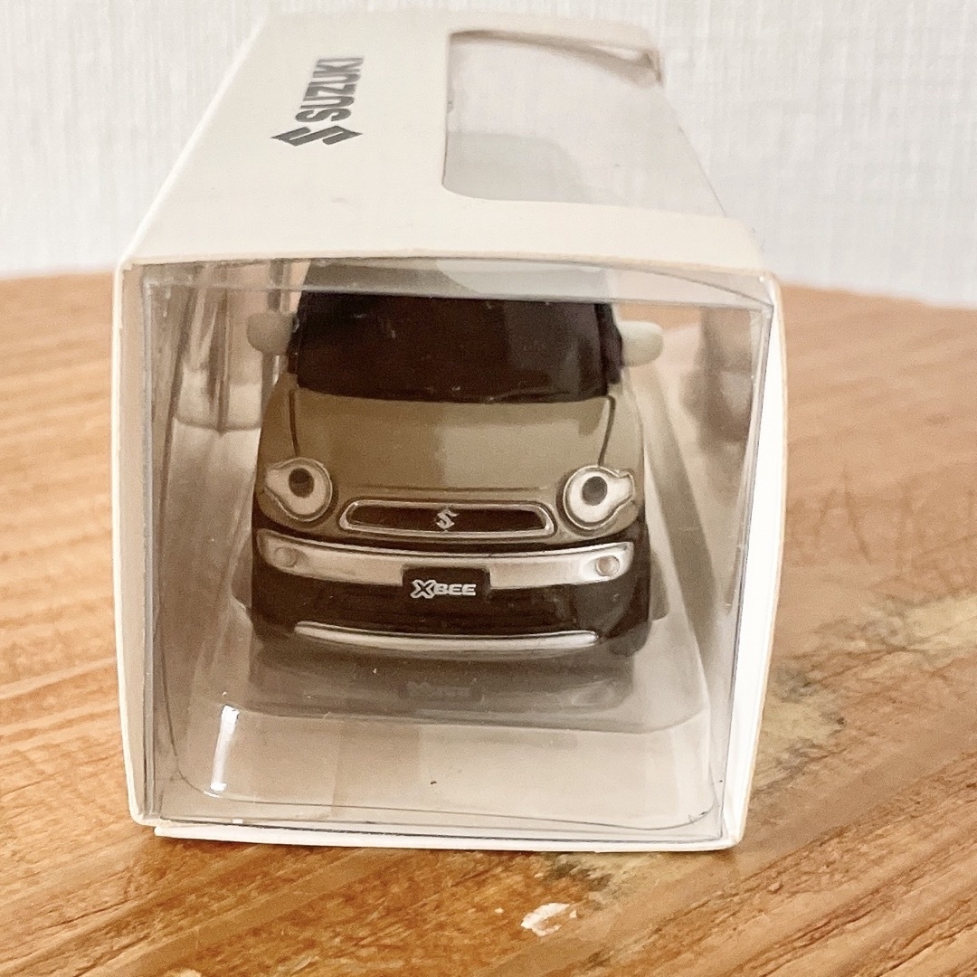 未使用クロスビープルバックカー ノベルティキャラバンアイボリー