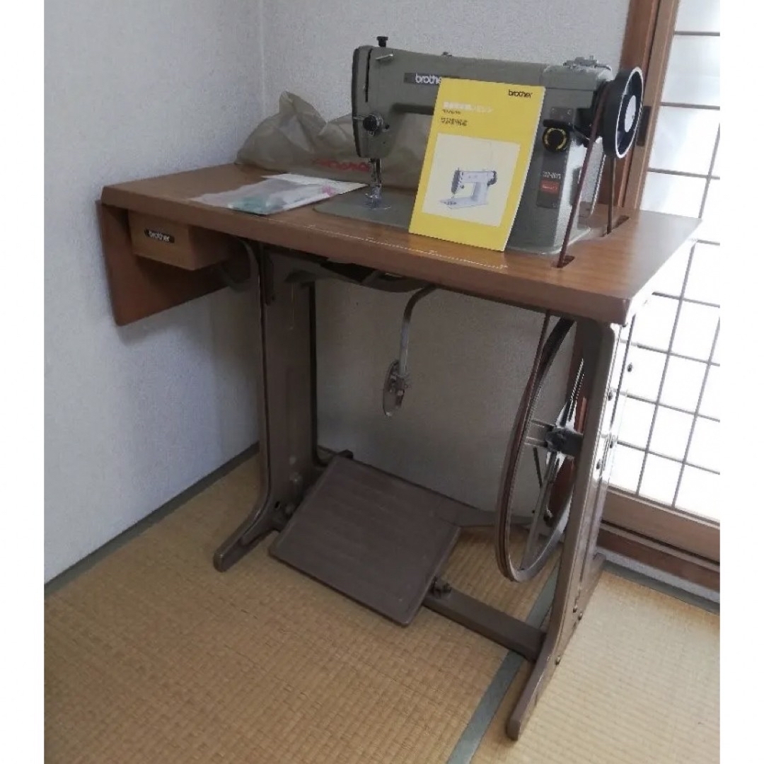 brother - 職業用本縫いミシン ブラザー 付属椅子の通販 by たみ