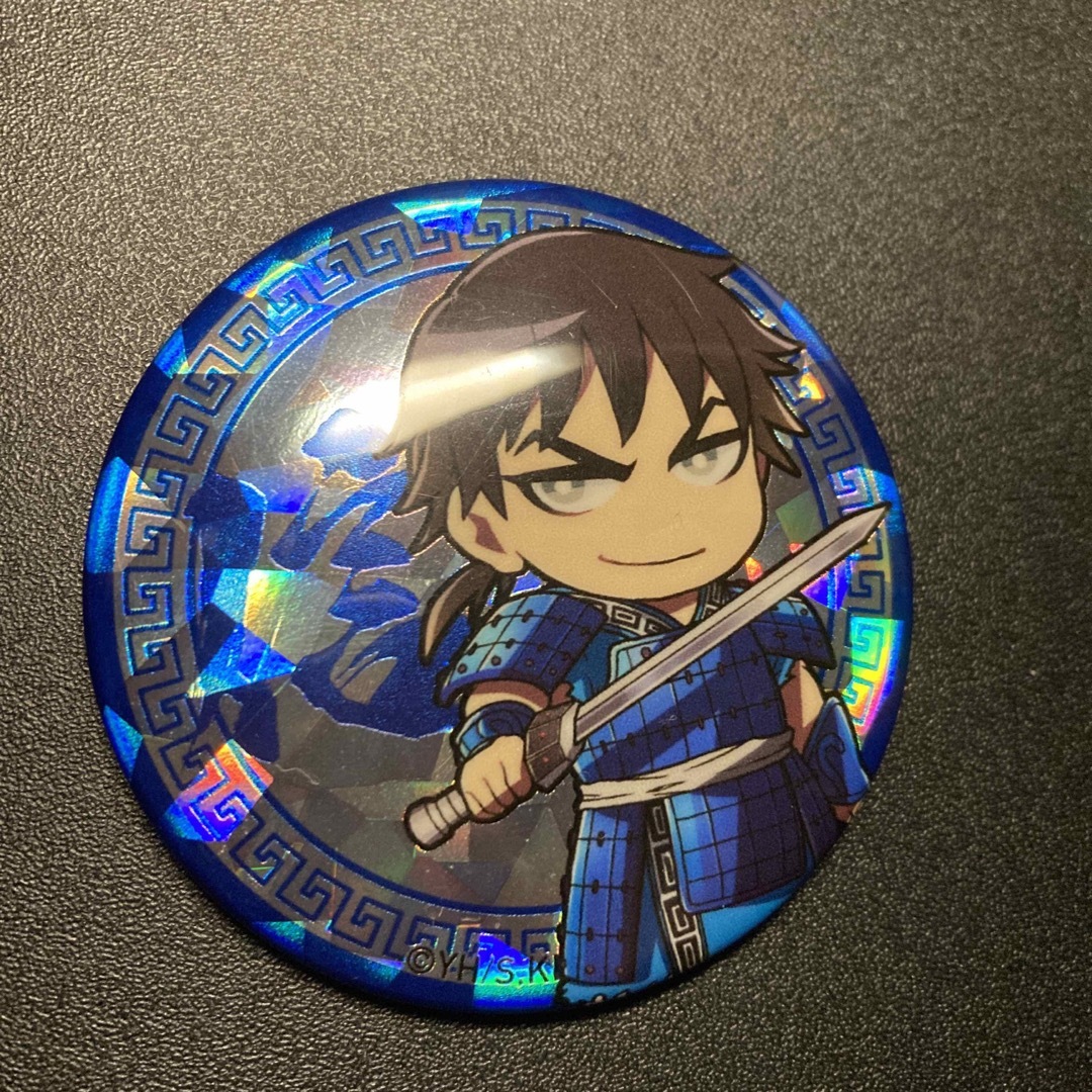 キングダム 信 クリスタライトカンバッジの通販 by パンダ's shop｜ラクマ