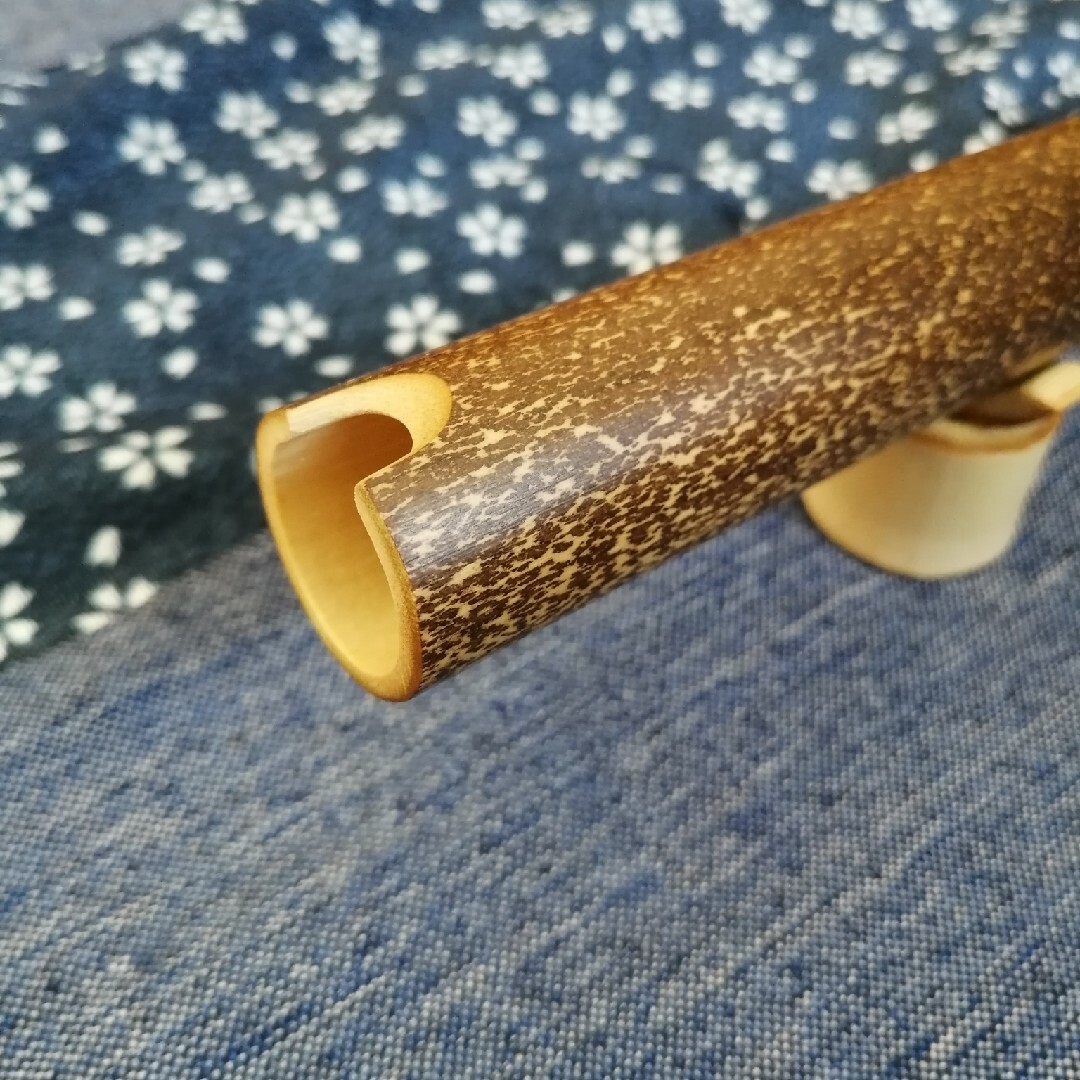 希望のケーナF管.細身(黒竹)