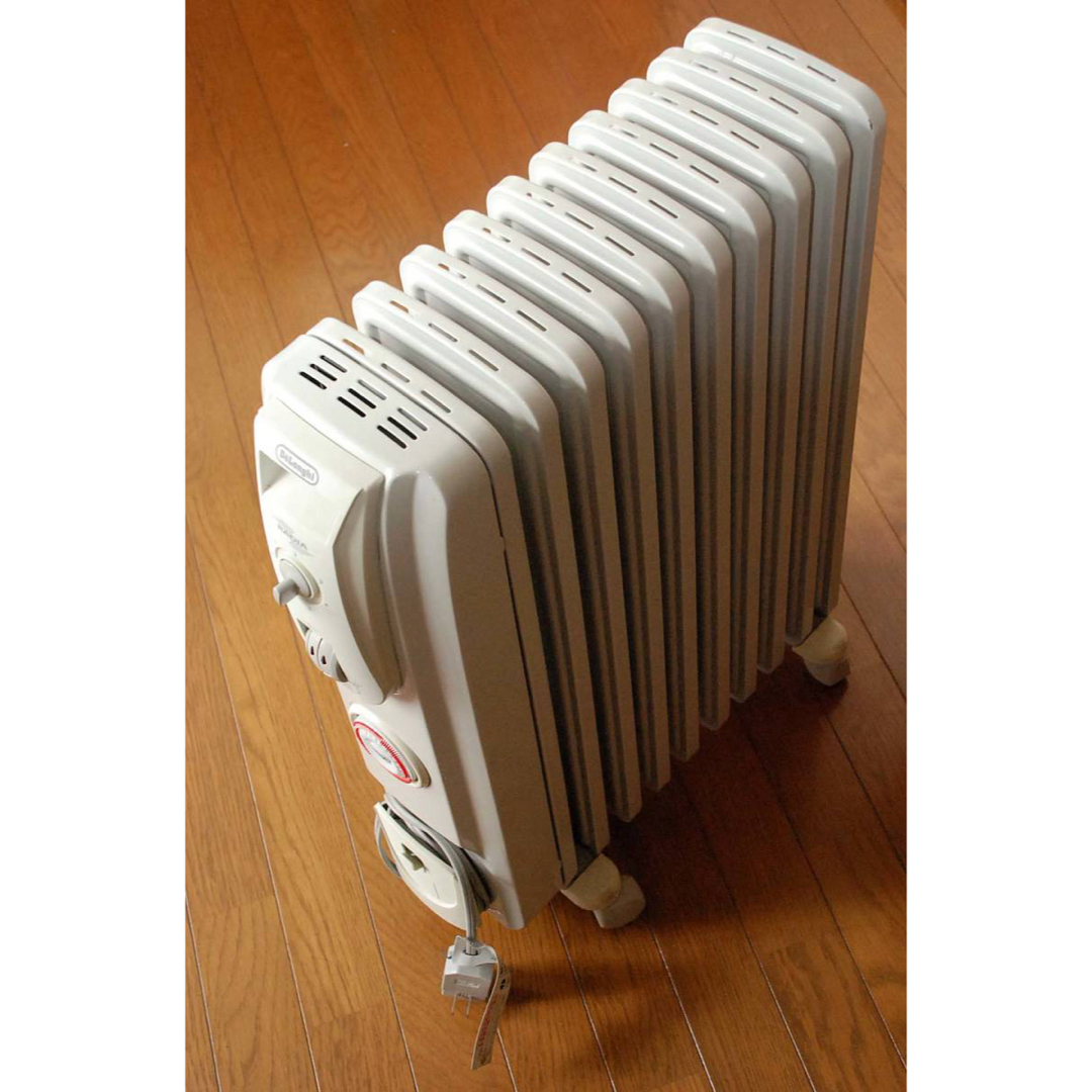 DeLonghi - DeLonghi/デロンギ オイル・ラジエターヒーターL字型