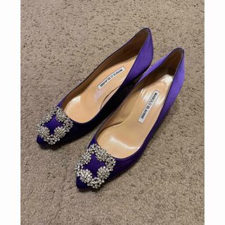 MANOLO BLAHNIK（パープル/紫色系）のフリマアイテム一覧